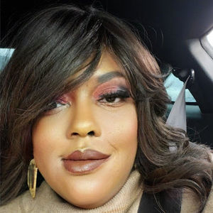 Meet your Posher, Chaundra